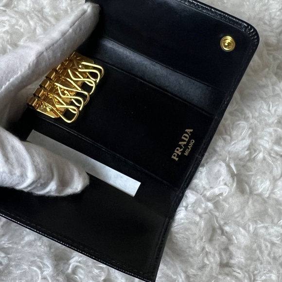 Prada Saffiano Key Holder Wallet - Picture 7 of 8